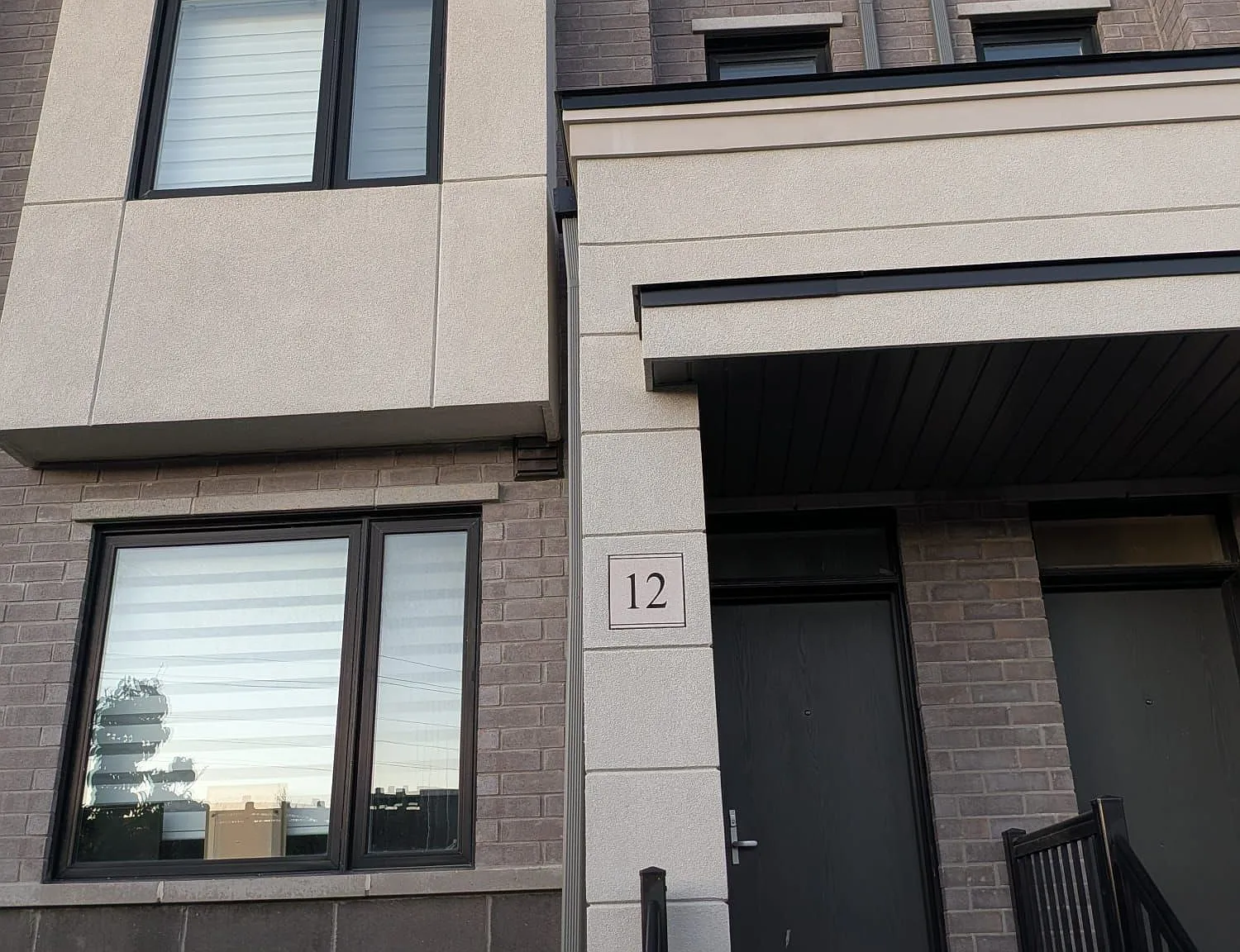 3 bed, $3,500 — Photo 1