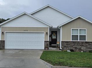 608 N Cheyenne Valley Rd, Nixa, MO 65714
