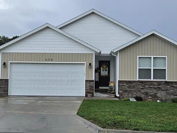 608 N Cheyenne Valley Road, Nixa, MO 65714