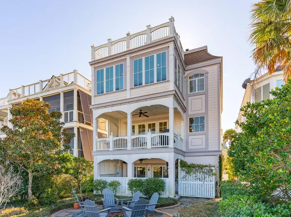 32 Yacht Harbor Ct, Isle Of Palms, SC 29451