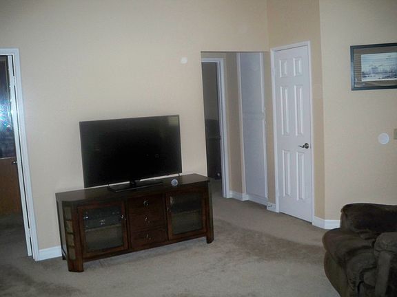 2nd image of 28312 Via Bandita