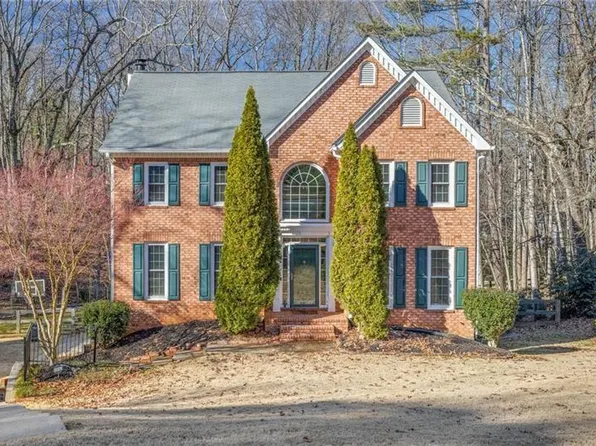2070 Sweetgum Trl, Cumming, GA 30041