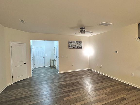 4th image of 243 Lafferty St