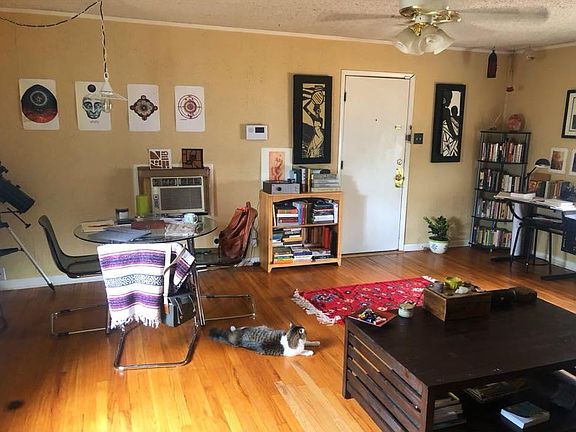4th image of 2508 21st St Unit B