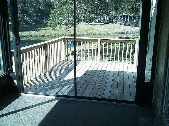 4th image of 25 Horseshoe Falls Dr