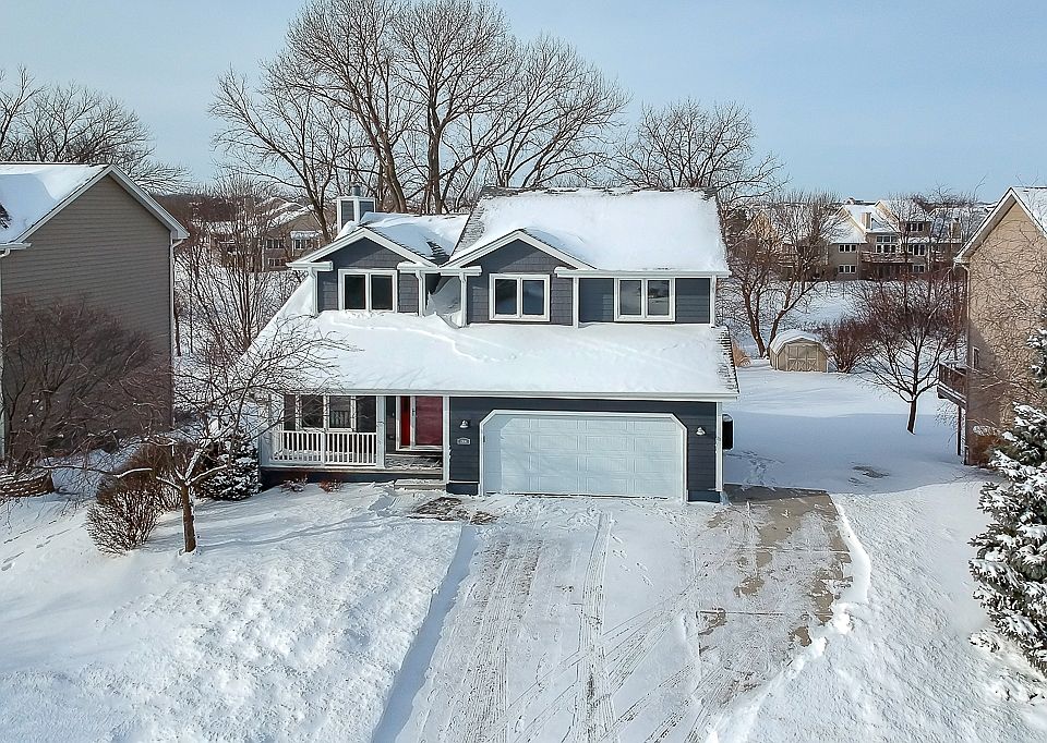 1st image of 1306 NW Cedarwood Dr