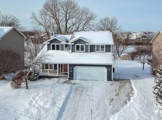1306 NW Cedarwood Dr, Ankeny, IA 50023