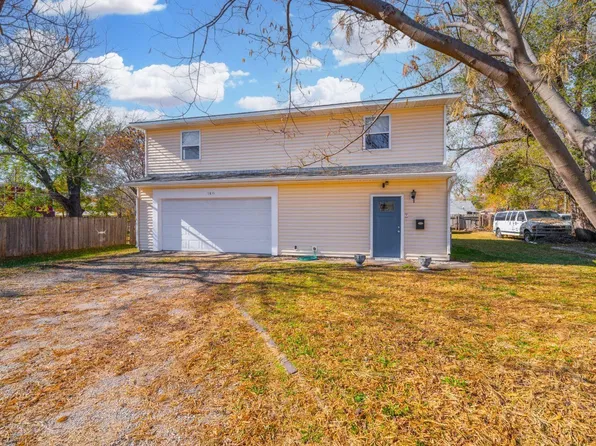 1811 S Hydraulic Ave, Wichita, KS 67211