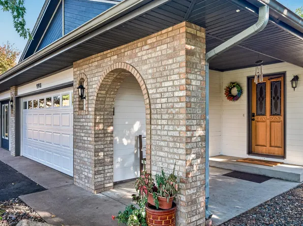 998 99th Ln NE, Blaine, MN 55434