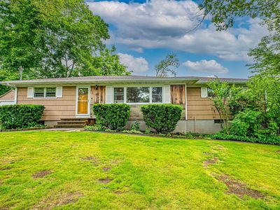 53 Satinwood Road, Rocky Point, NY, 11778
