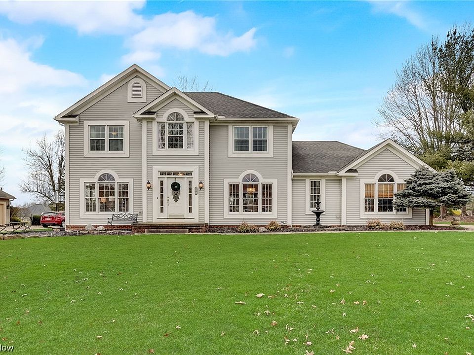 1st image of 7586 Lakedge Ct