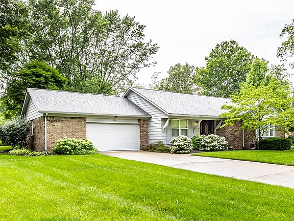 2nd image of 8256 Stafford Ln
