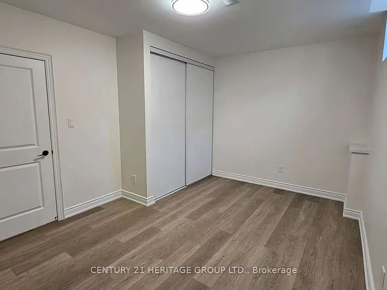 173 Prairie Rose Dr #BASEMENT — Photo 6