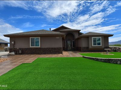 189 Pinehurst Dr, Santa Teresa, NM, 88008