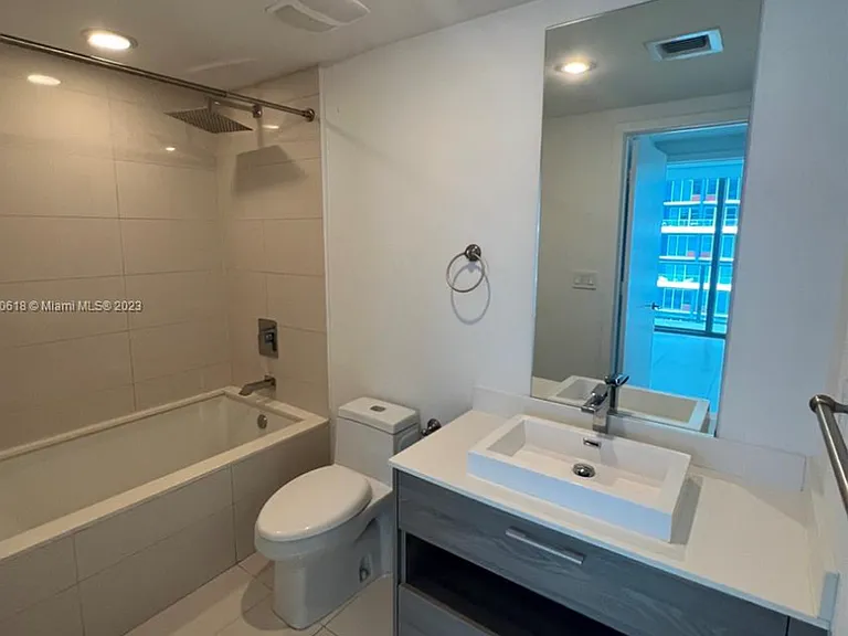 1300 S Miami Ave #1807 — Photo 5