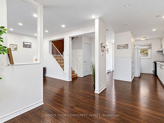 4th image of 11 Grantbrook Ct