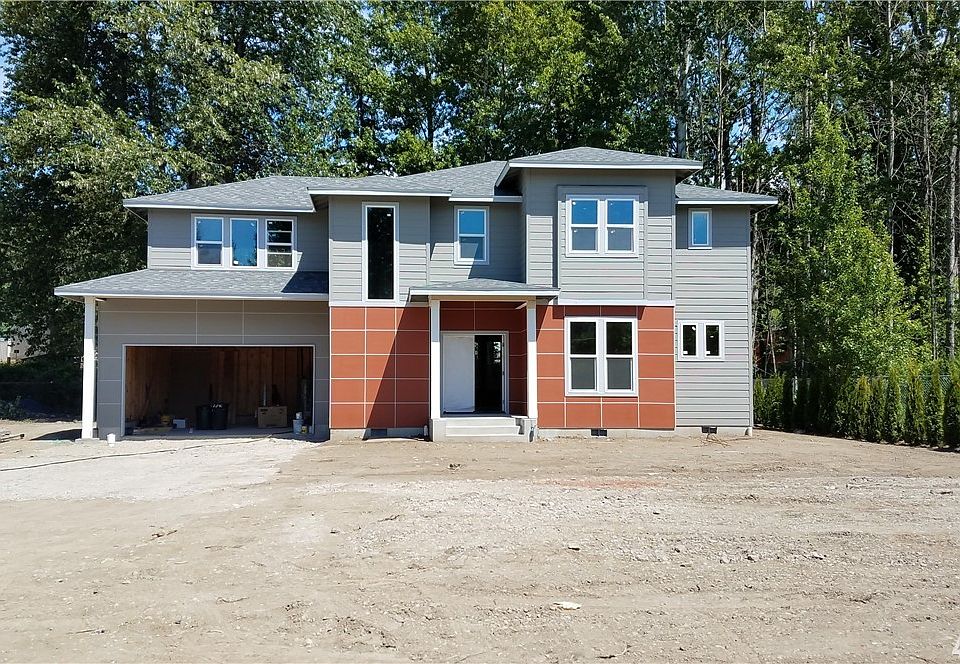House under construction. Estimated completion date 06/15/2020. 