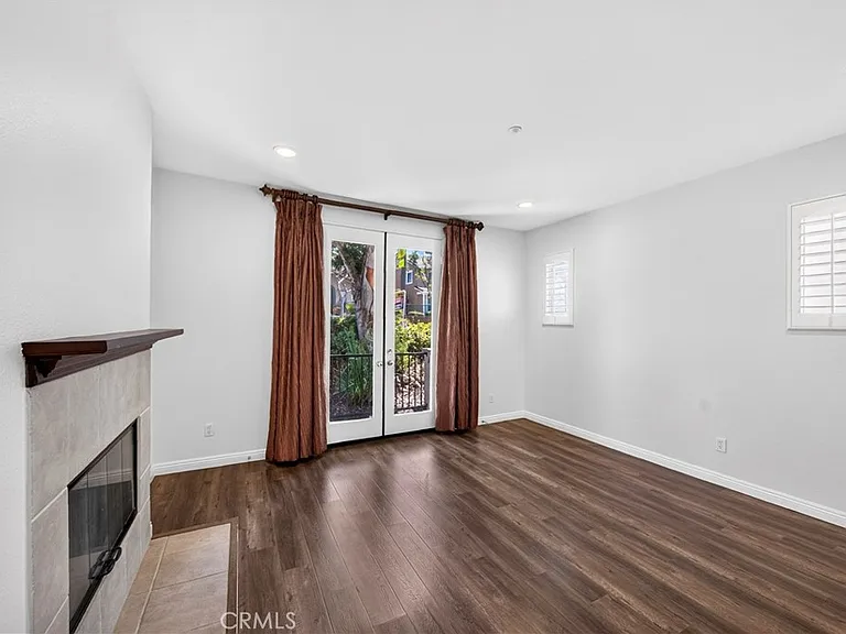 1300 McFadden Dr — Photo 5