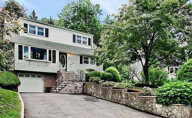 1st image of 43 Vermont Ave