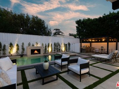 526 N Plymouth Blvd, Los Angeles, CA, 90004