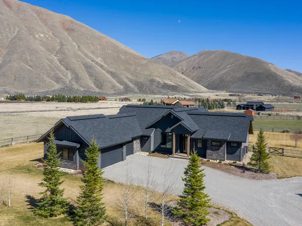 11 Wyatt Dr, Bellevue, ID 83313