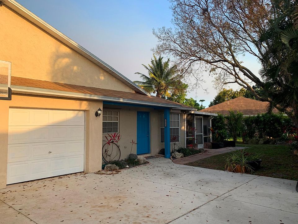1st image of 10443 Boynton Place Cir