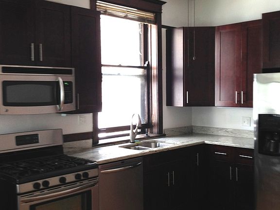 4th image of 2104 N Humboldt Blvd
