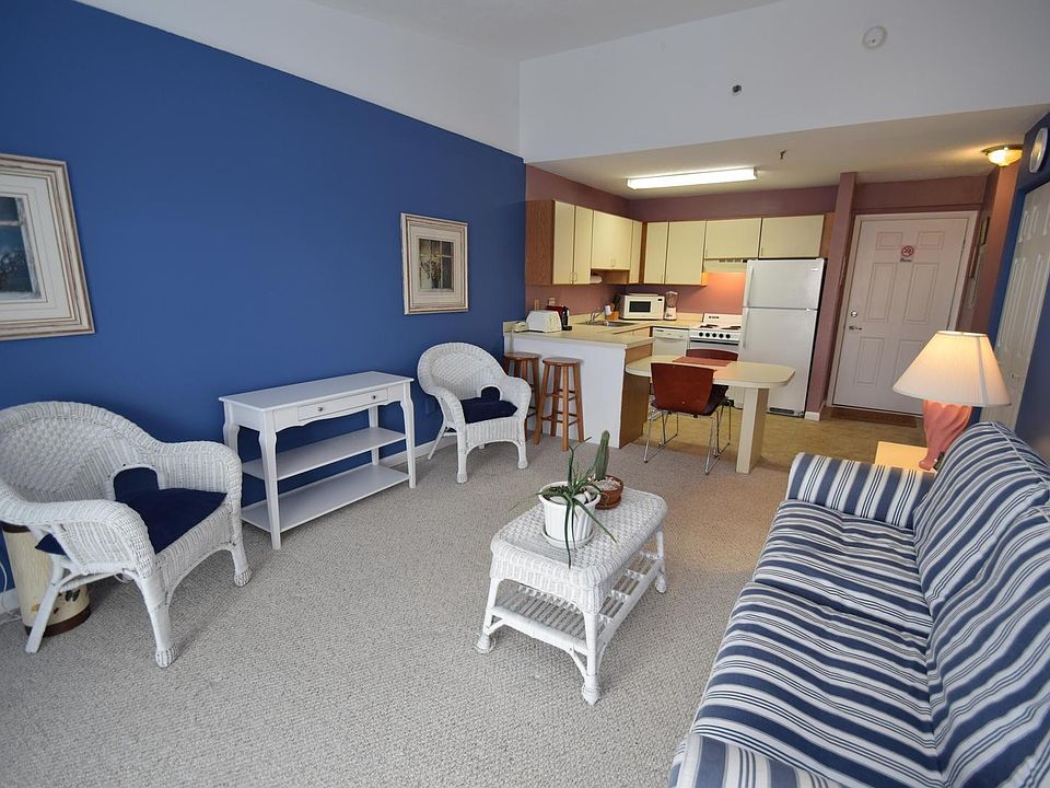 2nd image of 300 Robin Dr Unit 308