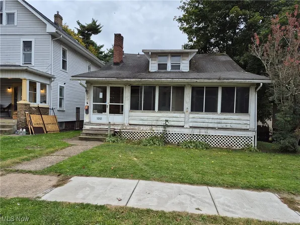 1312 Wellesley Ave, Steubenville, OH 43952