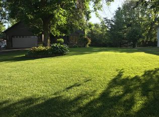 9636 Minnesota Ln N, Maple Grove, MN 55369