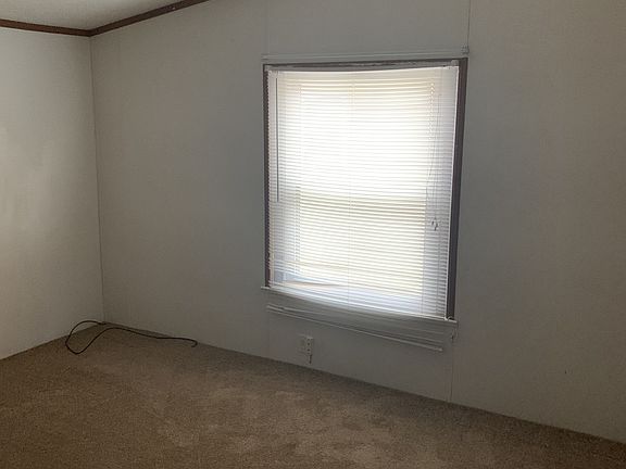 5th image of 749 S Bend Ave