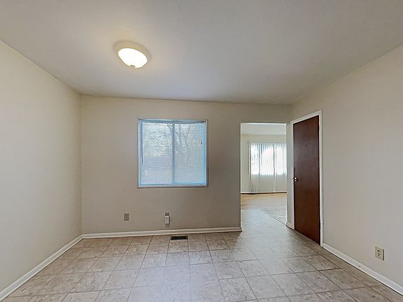 5th image of 708 Dunbar Dr