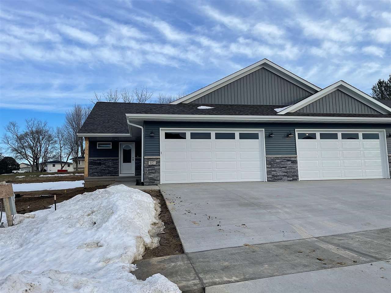 927 Prairie View Dr, West Branch, IA 52358 Zillow