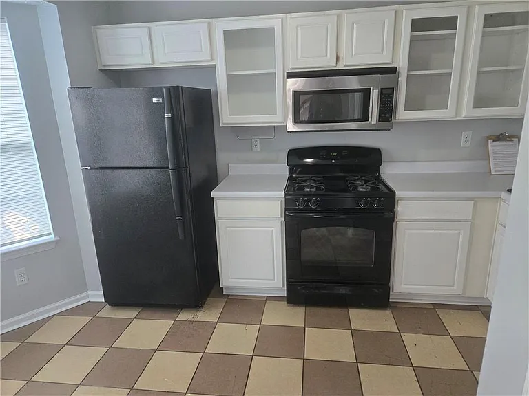 6623 Ivy Log Dr — Photo 4