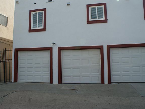 5th image of 6341 Milton Ave APT B