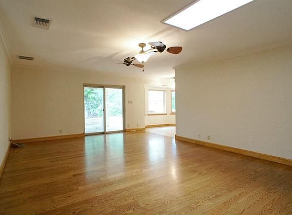 2nd image of 6205 Price Dr