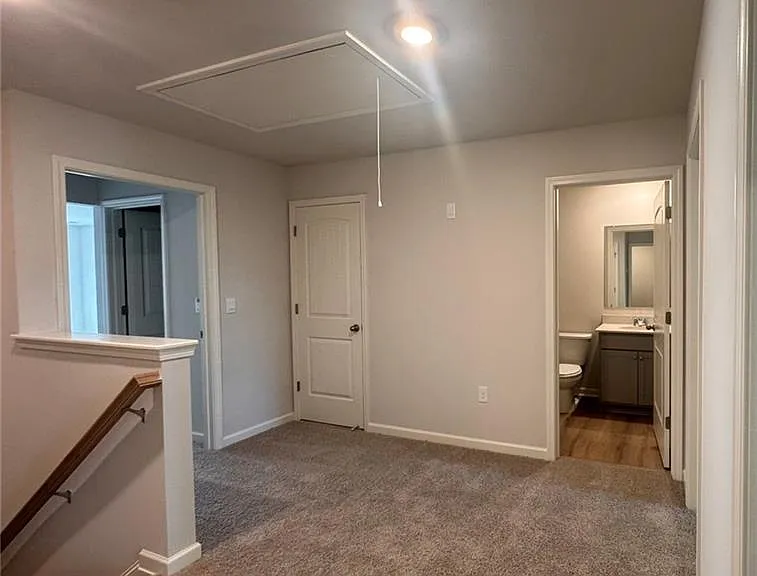 22 Berryville Dr — Photo 11