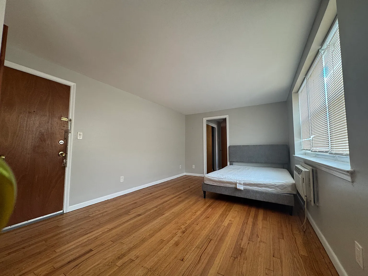 1 bed, 700 sqft, $1,145 — Photo 4