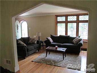 4th image of 7751 Gissler Ave
