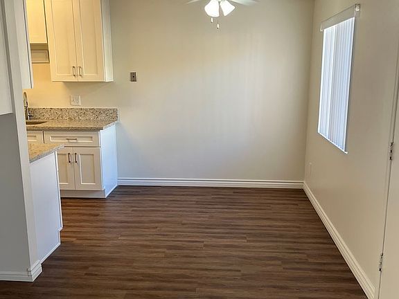 4th image of 4325 Lowell St APT 18