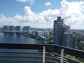 3530 Mystic Pointe Dr #2902