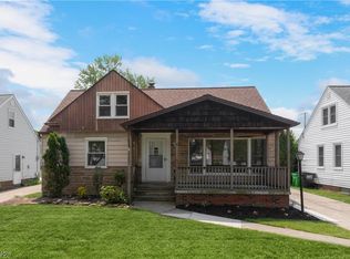 424 E 310th St, Willowick, OH 44095