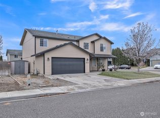 8312 Orcas Dr, Pasco, WA