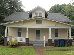 1030 5th St, Statesville, NC 28677