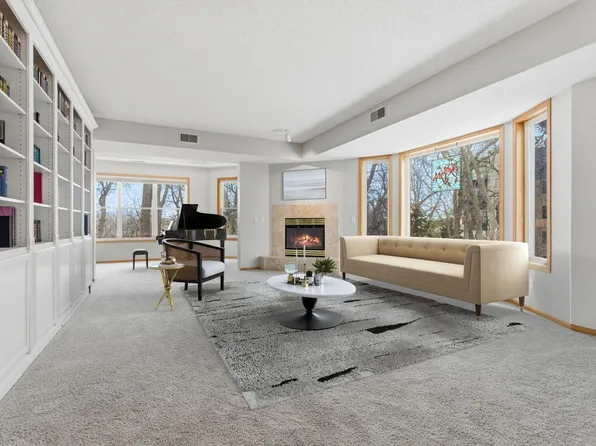 8500 Franlo Rd APT 212, Eden Prairie, MN 55344