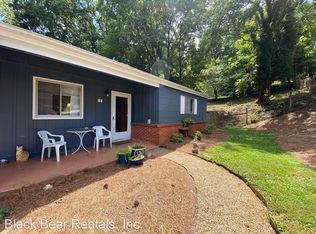 70 Larchmont Rd, Asheville, NC 28804