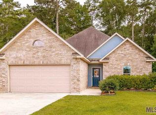 14208 Stones Throw Ct, Denham Springs, LA 70726