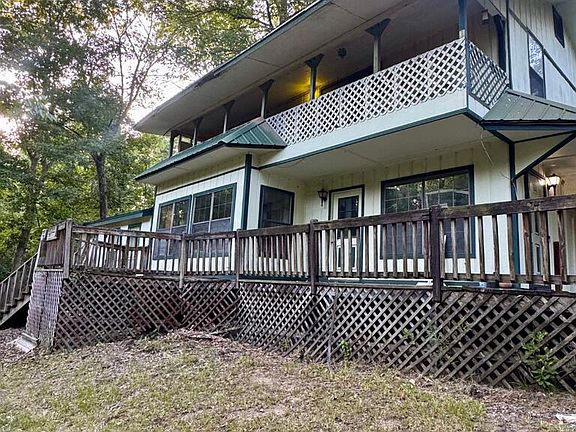 3rd image of 367 Yespe Ln