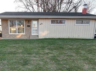 45 Bel Aire Dr, Springfield, IL 62703