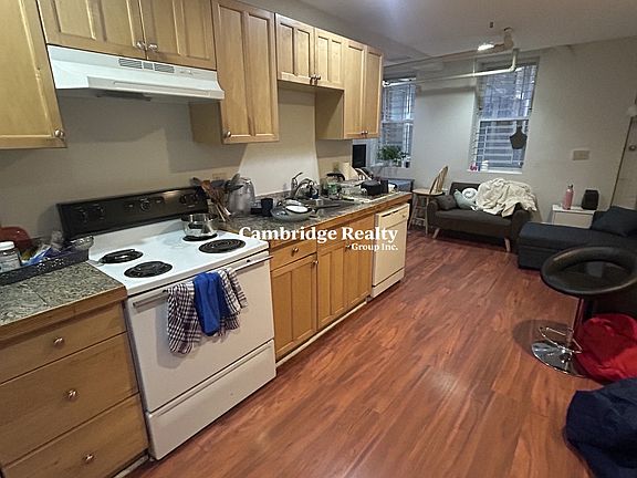 2nd image of 38 Hemenway St #52T